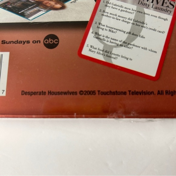NEW Sealed Desperate Housewives Dirty Laundry Game - Picture 5 of 5